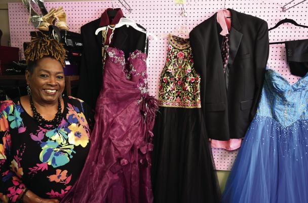 Mission on Wheels accepting prom attire donations
