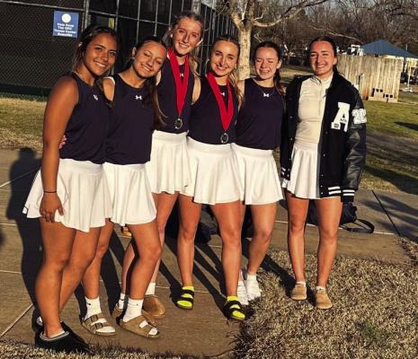 The Lady Bulldog tennis team recently competed against Carl Albert. Results are as follows: 1S - Kenli - 8th, 2S - Kendall - 6th, 1D - Chloe / Olivia - 11th, 2D - Evyn / Kelbi - 2nd Courtesy photos